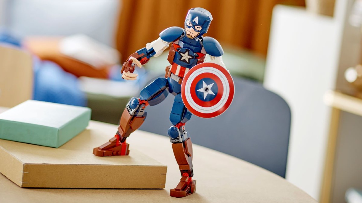 LEGO Marvel and DC are repeating history over a decade later 