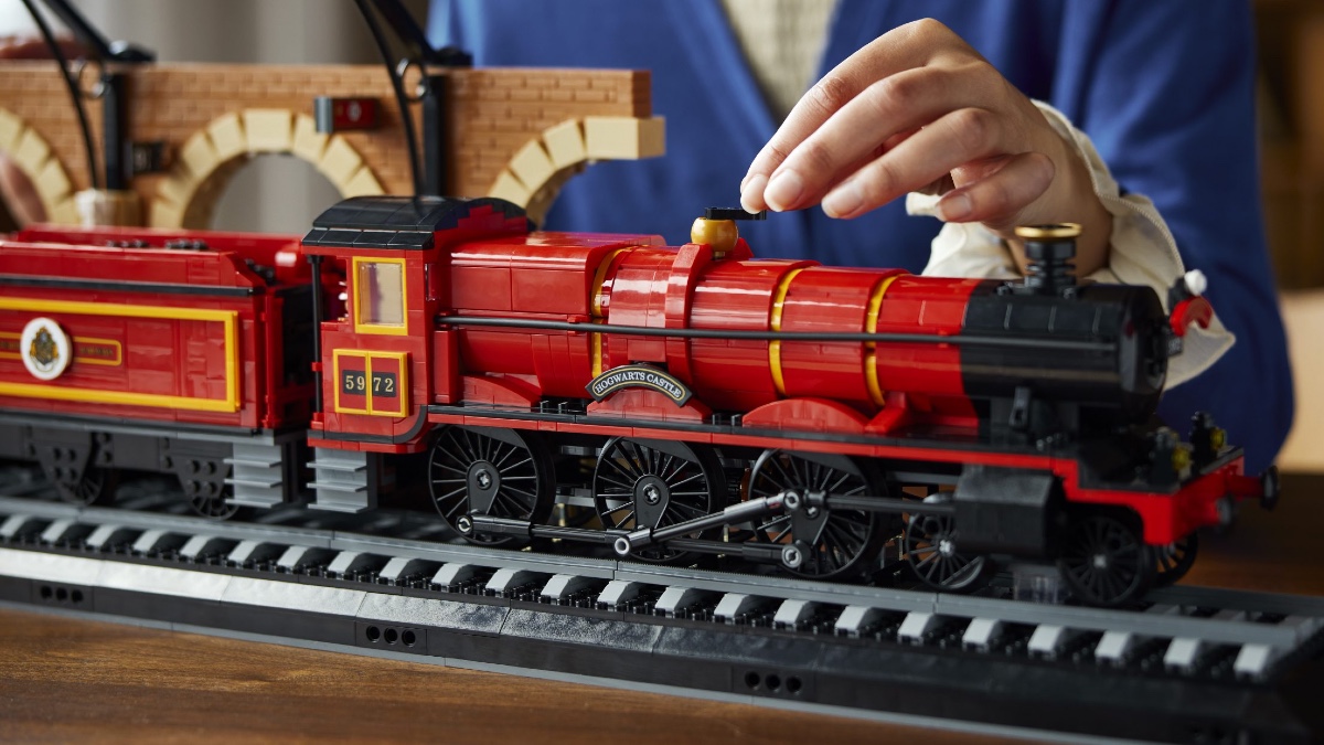 Every LEGO Harry Potter set retiring in 2024 and beyond – January update