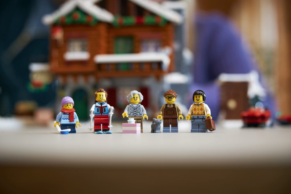 LEGO Icons Winter Village 10325 Alpine Lodge 28 1024x683