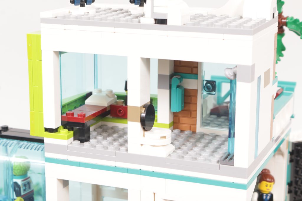 LEGO City 60380 Downtown review 26 1024x683