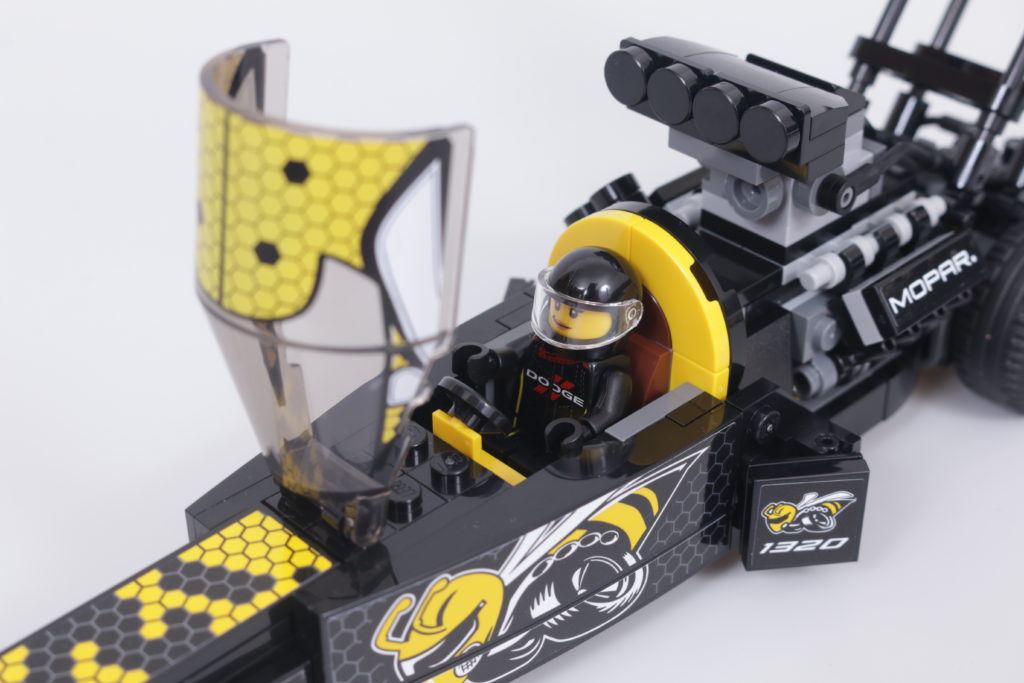LEGO Speed Champions 76904 Mopar DodgeSRT Top Fuel Dragster and 1970 Dodge Challenger TA review 32