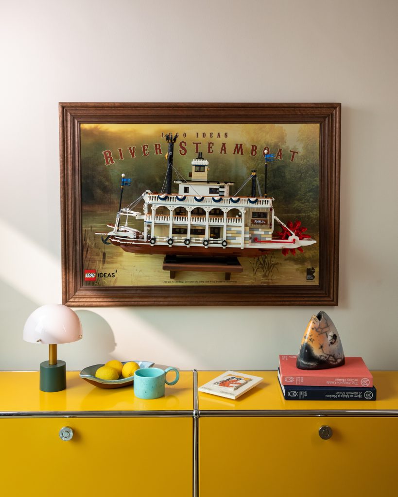 LEGO Insiders ideas 21356 display lifestyle 819x1024