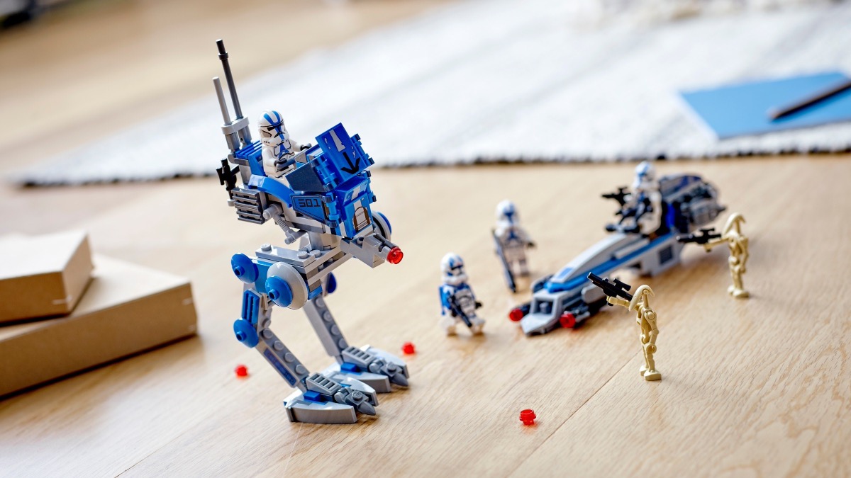 LEGO Star Wars 75280 501st Legion Clone Troopers to retire in 2022
