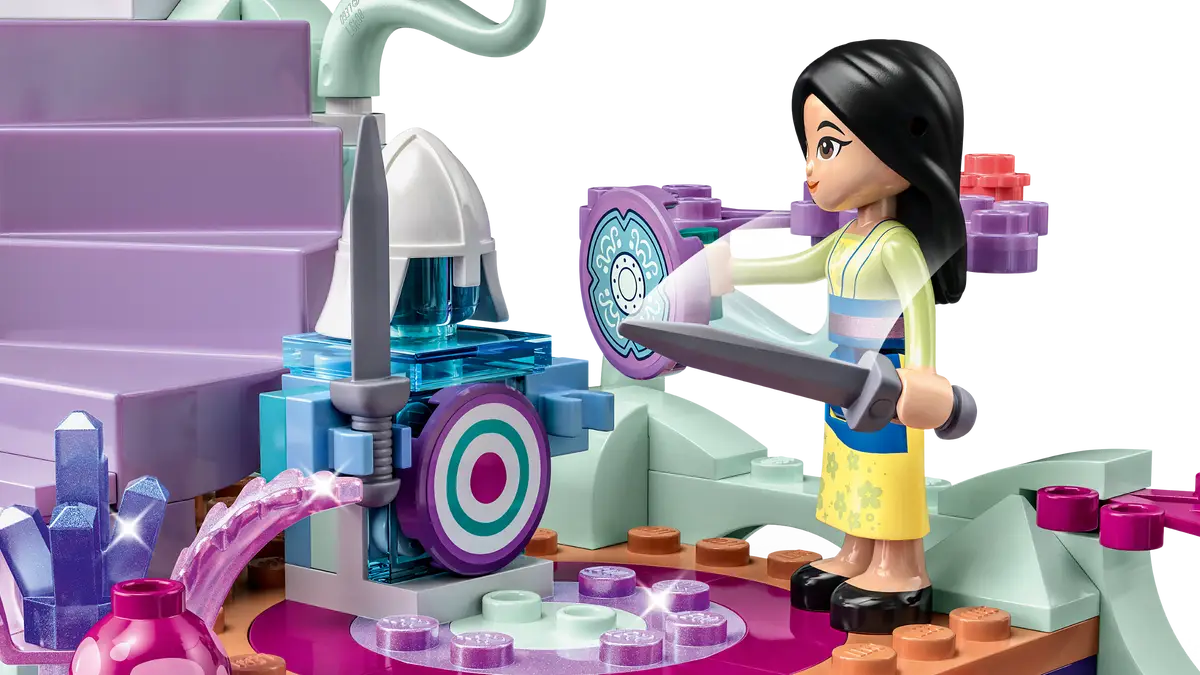 43215 Enchanted Treehouse Mulan