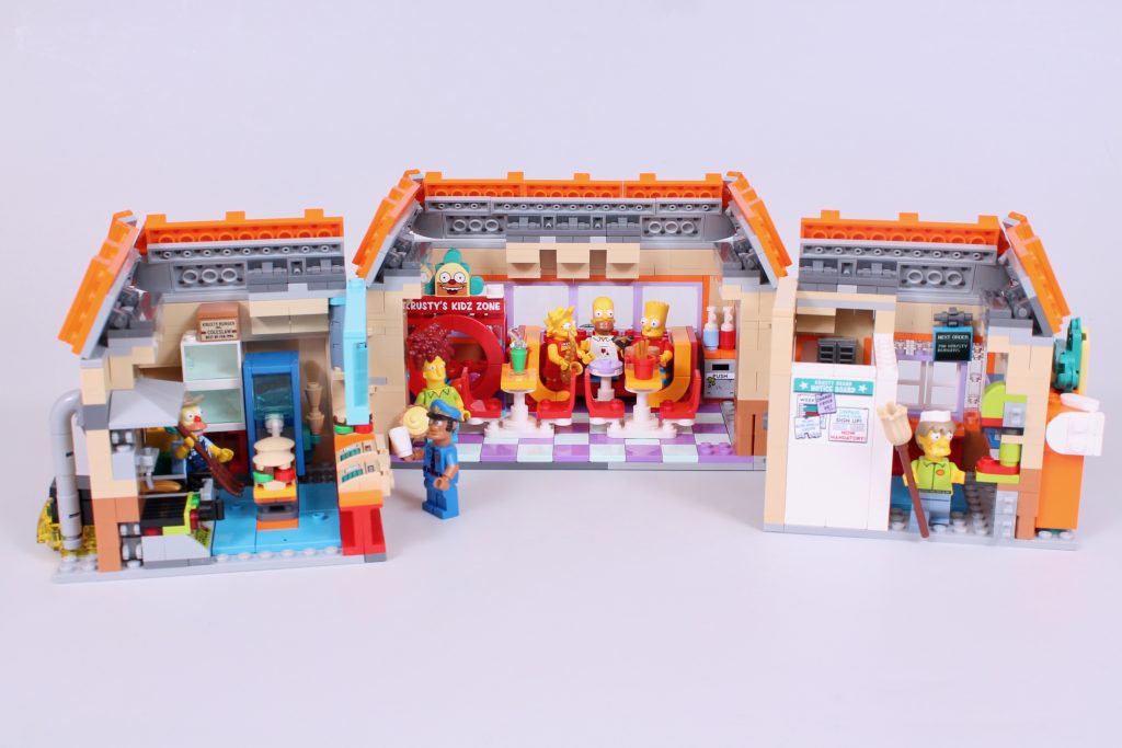 LEGO Icons 10352 The Simpsons Krusty Burger review 7 1024x683