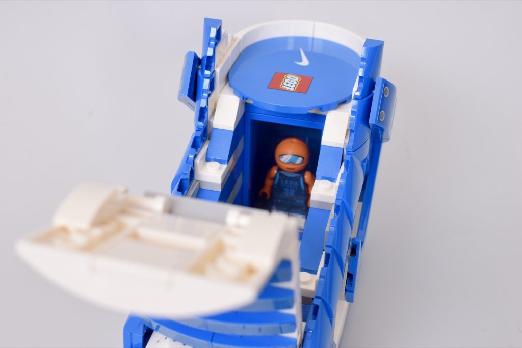 LEGO 43008 Nike Dunk review 17 1024x683