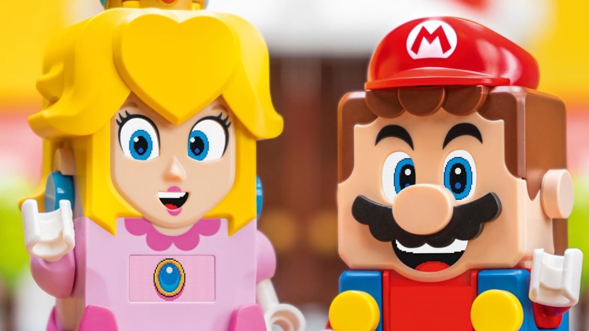 18+ LEGO Super Mario 2022 set listed online with over 2,800 pieces