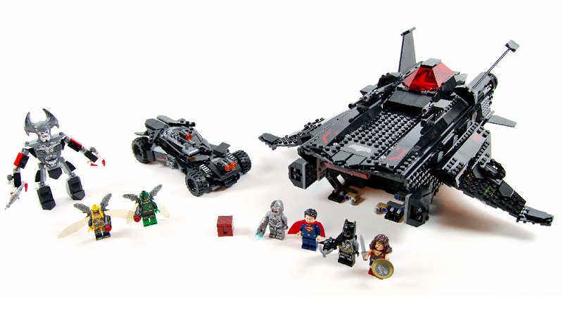 The big sale continues at the official LEGO online store
