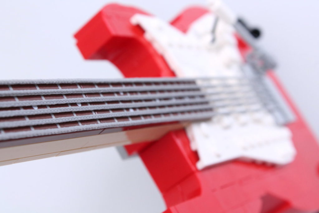 LEGO Ideas 21329 Fender Stratocaster review 45 1024x683
