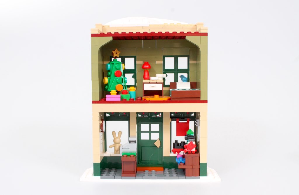 LEGO Winter Village 10308 Holiday Main Street review 13 1024x669