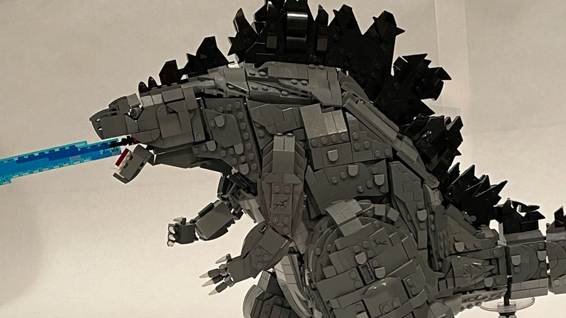 LEGO Ideas trembles before the King of the Monsters