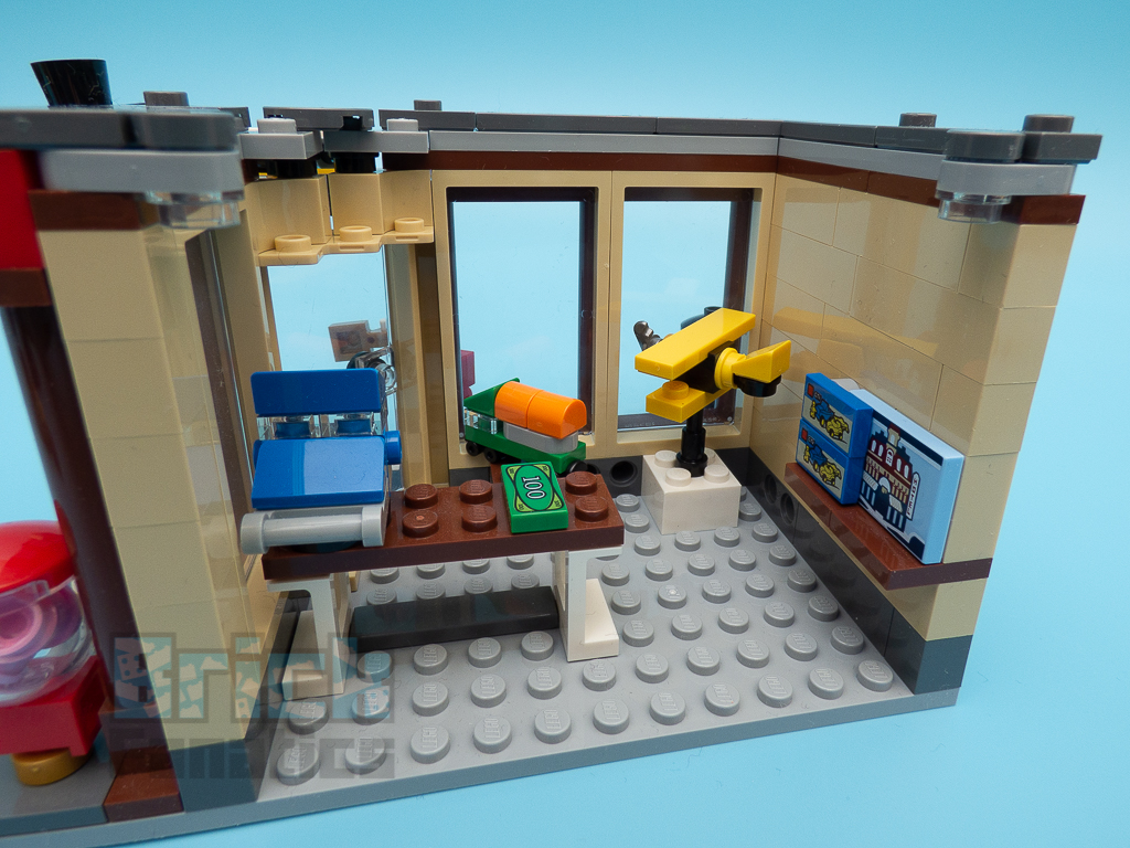 LEGO Creator 31105 Townhouse Toy Store 10