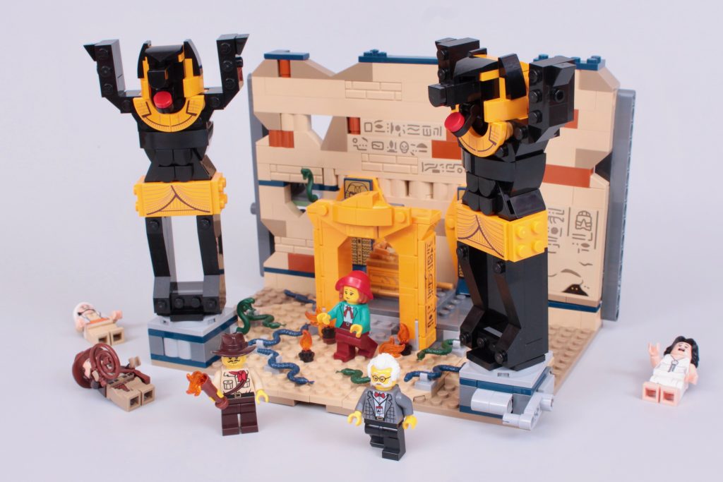 LEGO Indiana Jones 77013 Escape from the Lost Tomb Johnny Thunder Adventurers 10 1024x683
