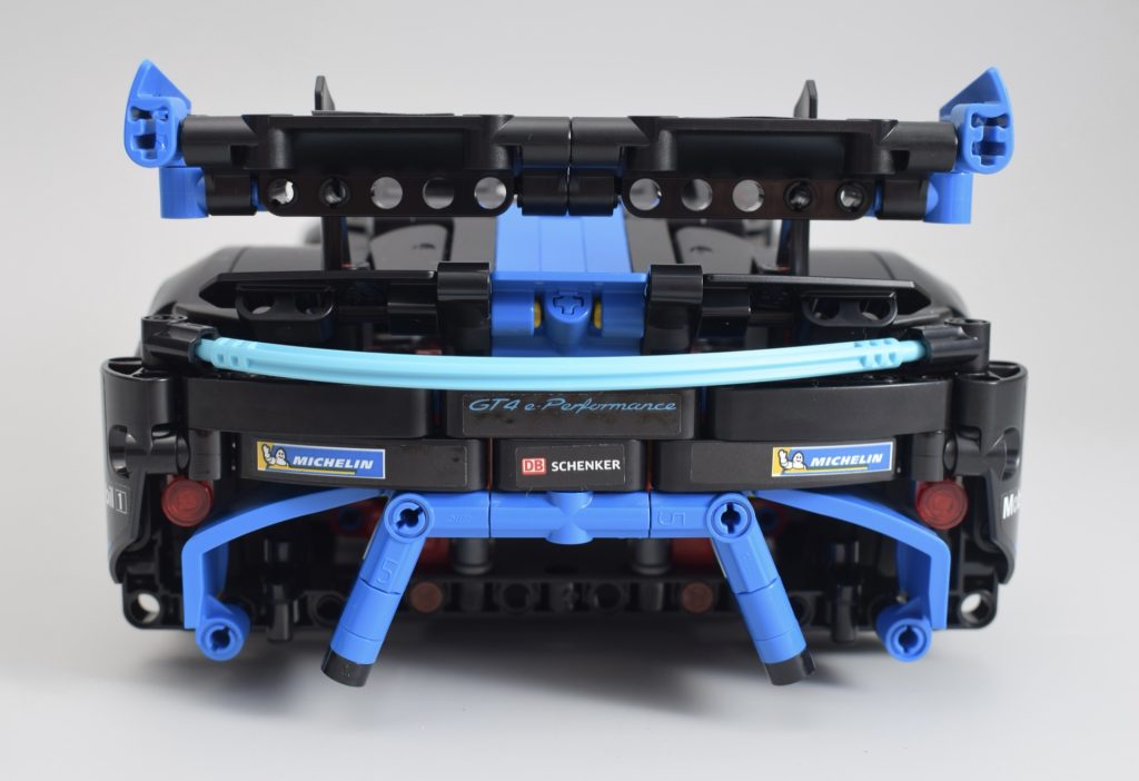 LEGO Technic 42176 Porsche GT4 e Performance Race Car review 14 1024x702