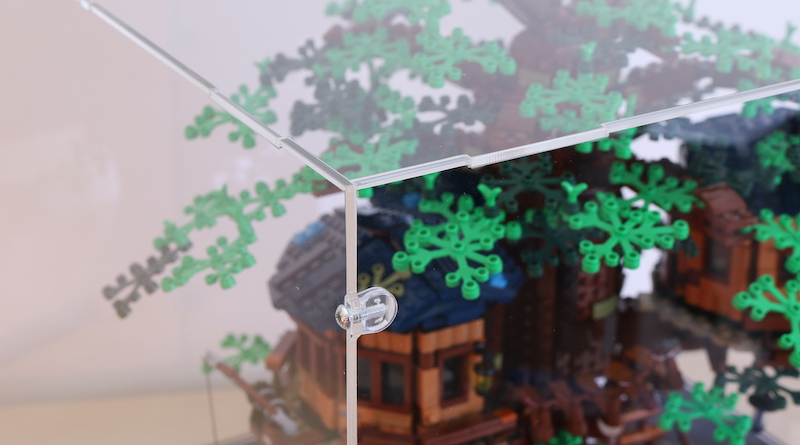 20% off LEGO display cases at iDisplayit - Black Friday deals