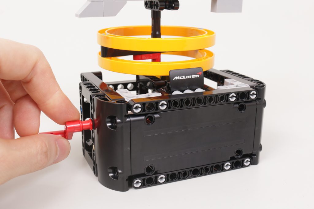 LEGO Technic McLaren 6535735 P1 Logo GWP review 4 1024x683