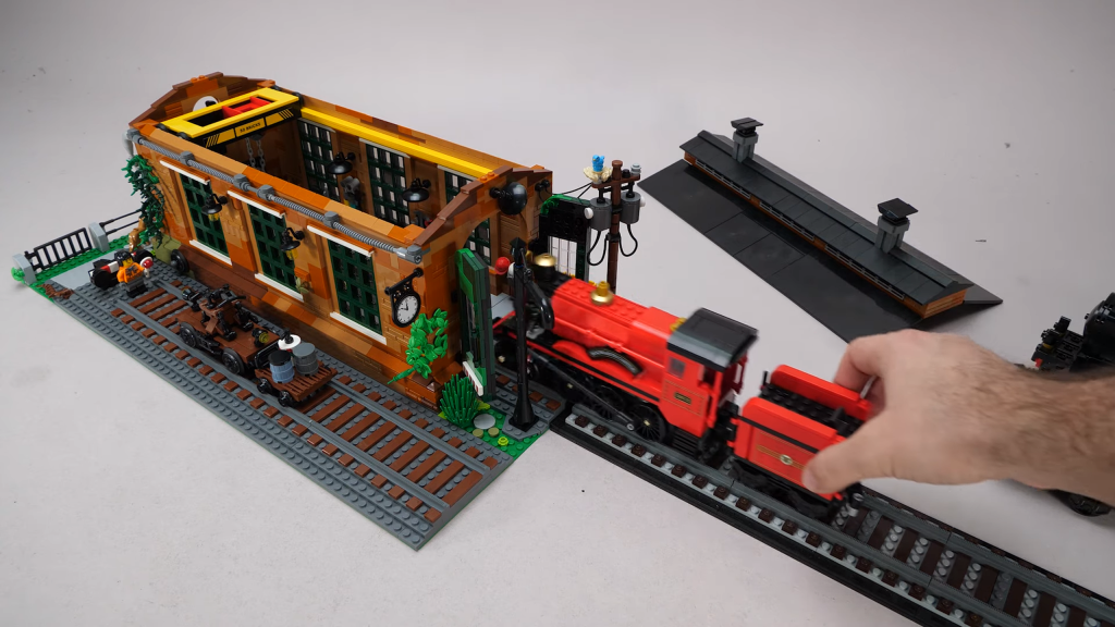 lego bricklink designer program series 1 old train shed racingbricks review 3 1024x576