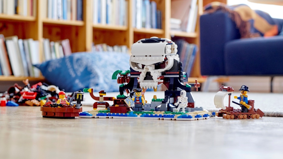 Six of the best current retiring LEGO set offers