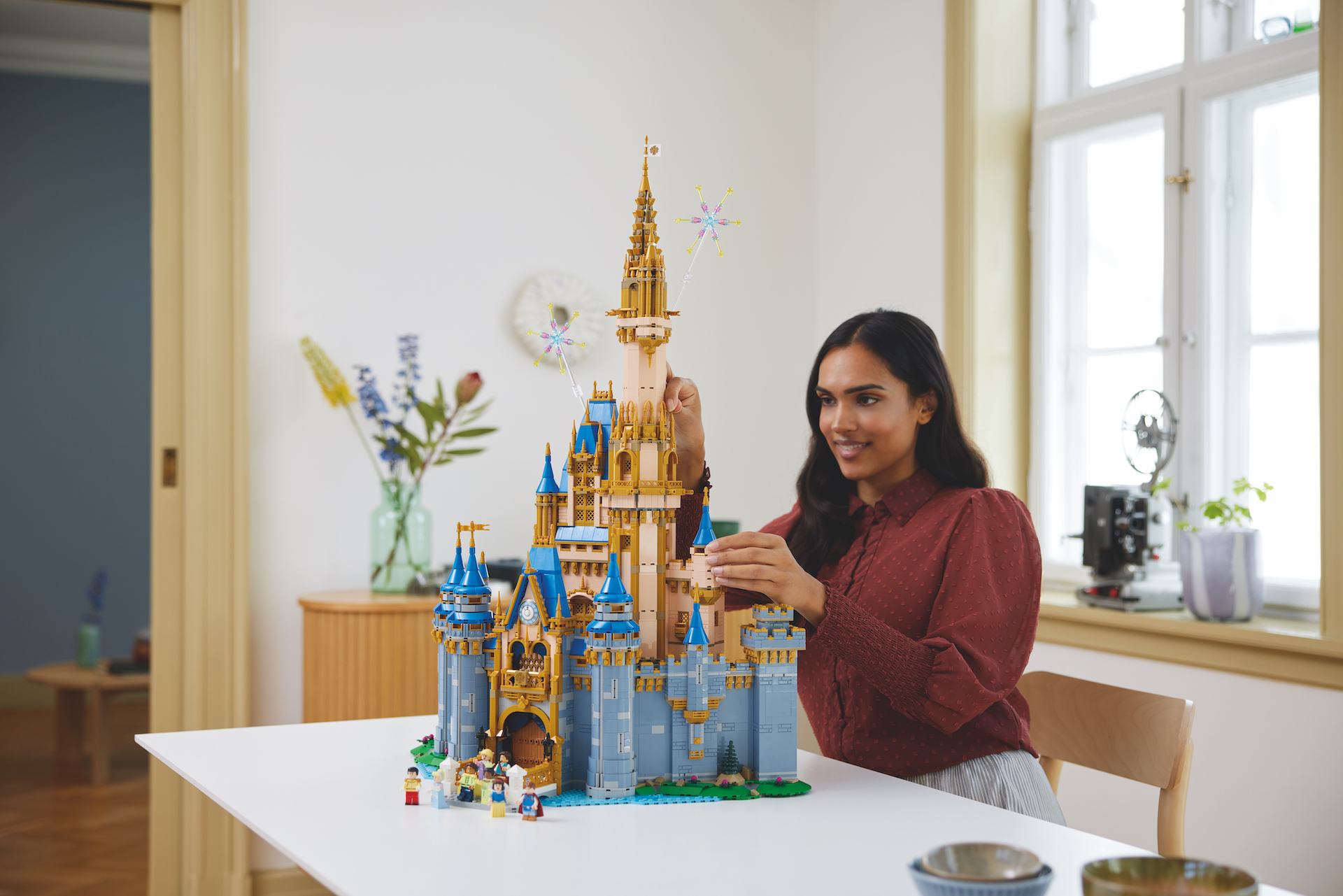 LEGO Disney 100th anniversary 43222 Disney Castle 27