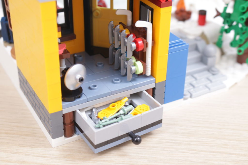 LEGO Chinese New Year 80109 Lunar New Year Ice Festival review 17 1024x683