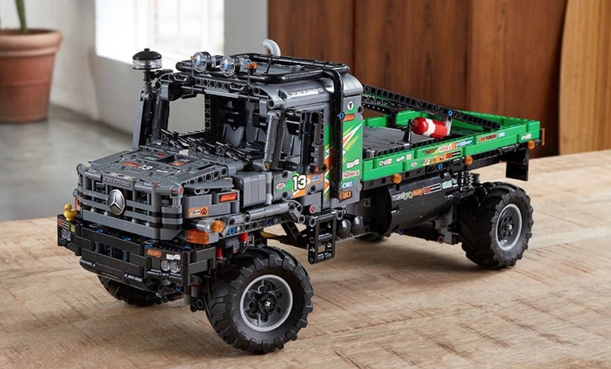 Save 25% on 42129 4x4 Mercedes-Benz Zetros Trial Truck at Zavvi