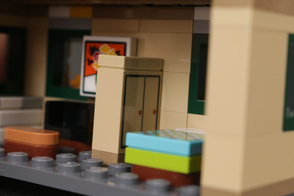 LEGO 40680 Flower Shop gift with purchase review 12 1024x683