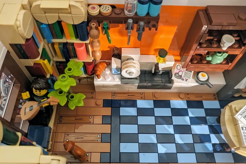 LEGO Ideas Cliffside House 4