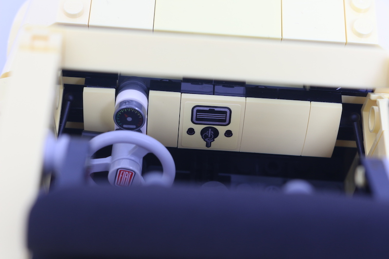 LEGO Creator Expert 10271 Fiat 500 review 16 1