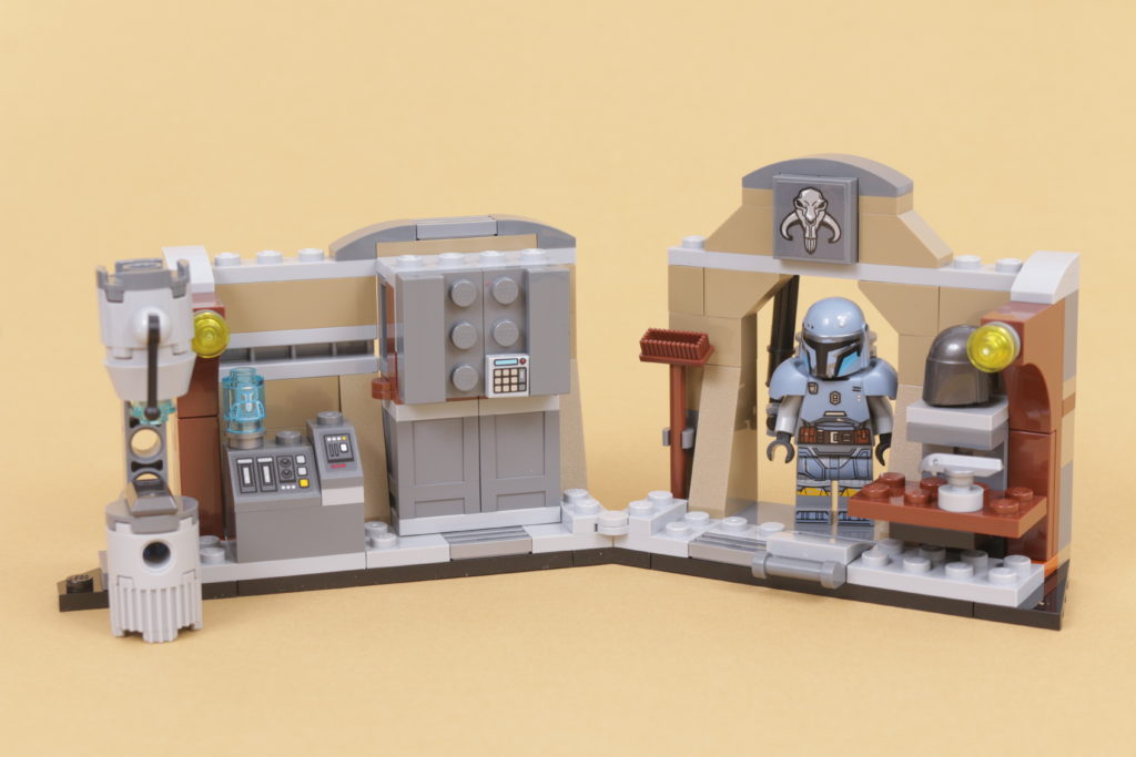 LEGO Star Wars 75319 The Armorers Mandalorian Forge review 42