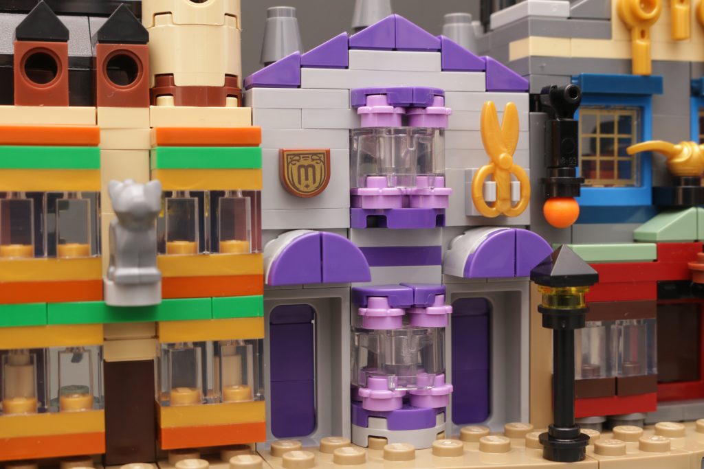 LEGO Harry Potter 76444 Diagon Alley Wizarding Shops review 56 1024x683