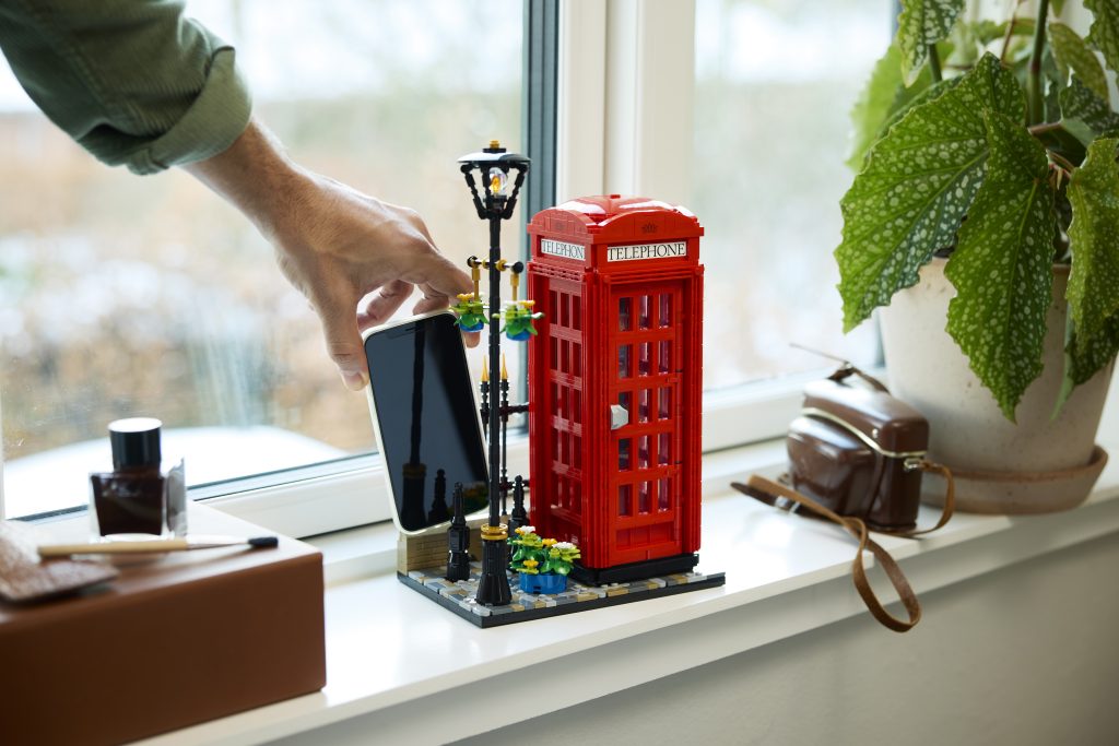 LEGO Ideas 21347 red london telephone box lifestyle 7 1024x683