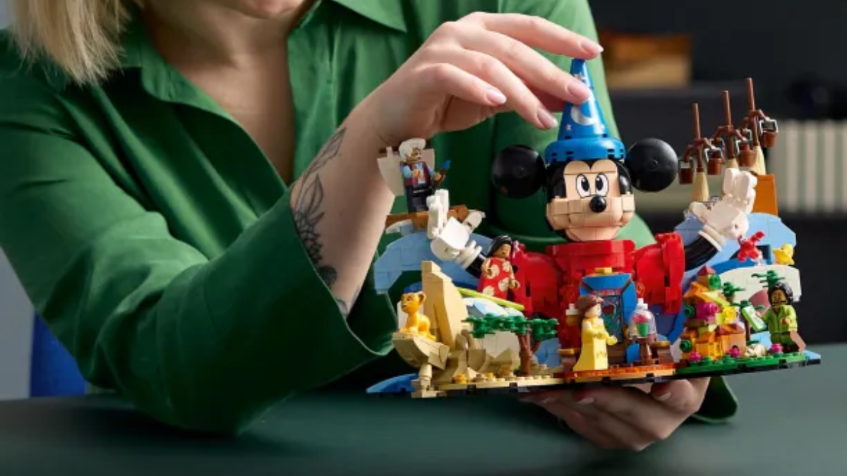 First look at LEGO Ideas 21352 Magic of Disney