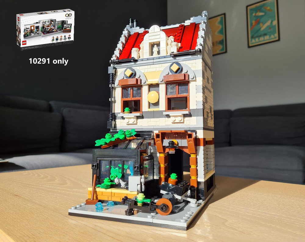 Rebrickable Mictur LEGO Icons 10291 Queer Eye alt build