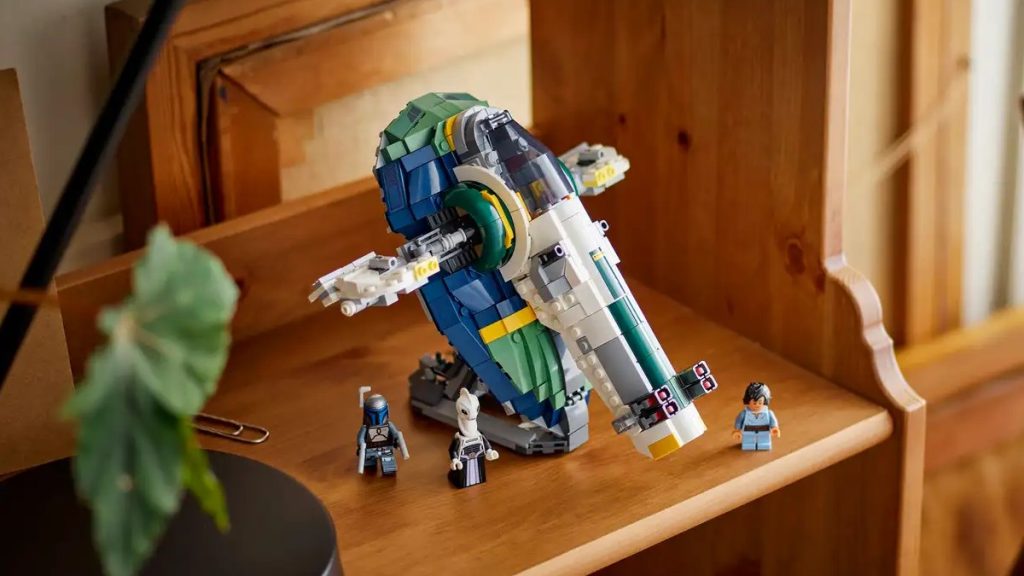 LEGO Star Wars 75433 Jango Fetts Starship featured 1024x576