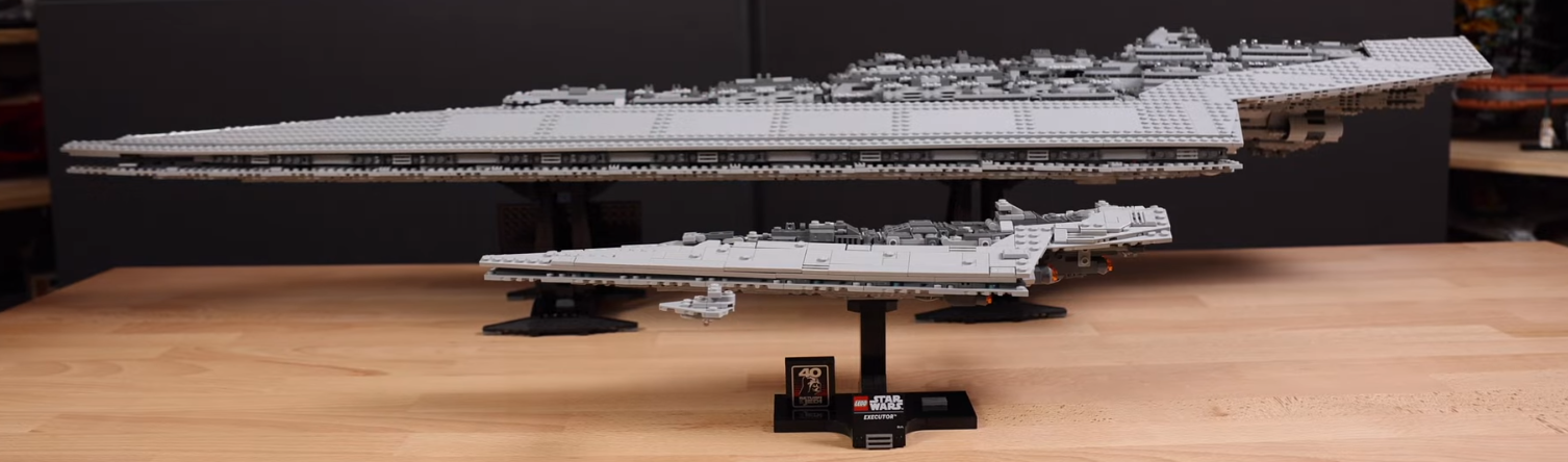 LEGO UCS star destroyer 75356 comparison solid brix