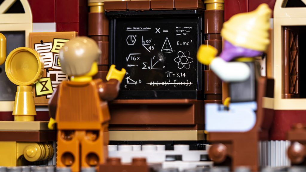 blackboard with teacher 1024x576