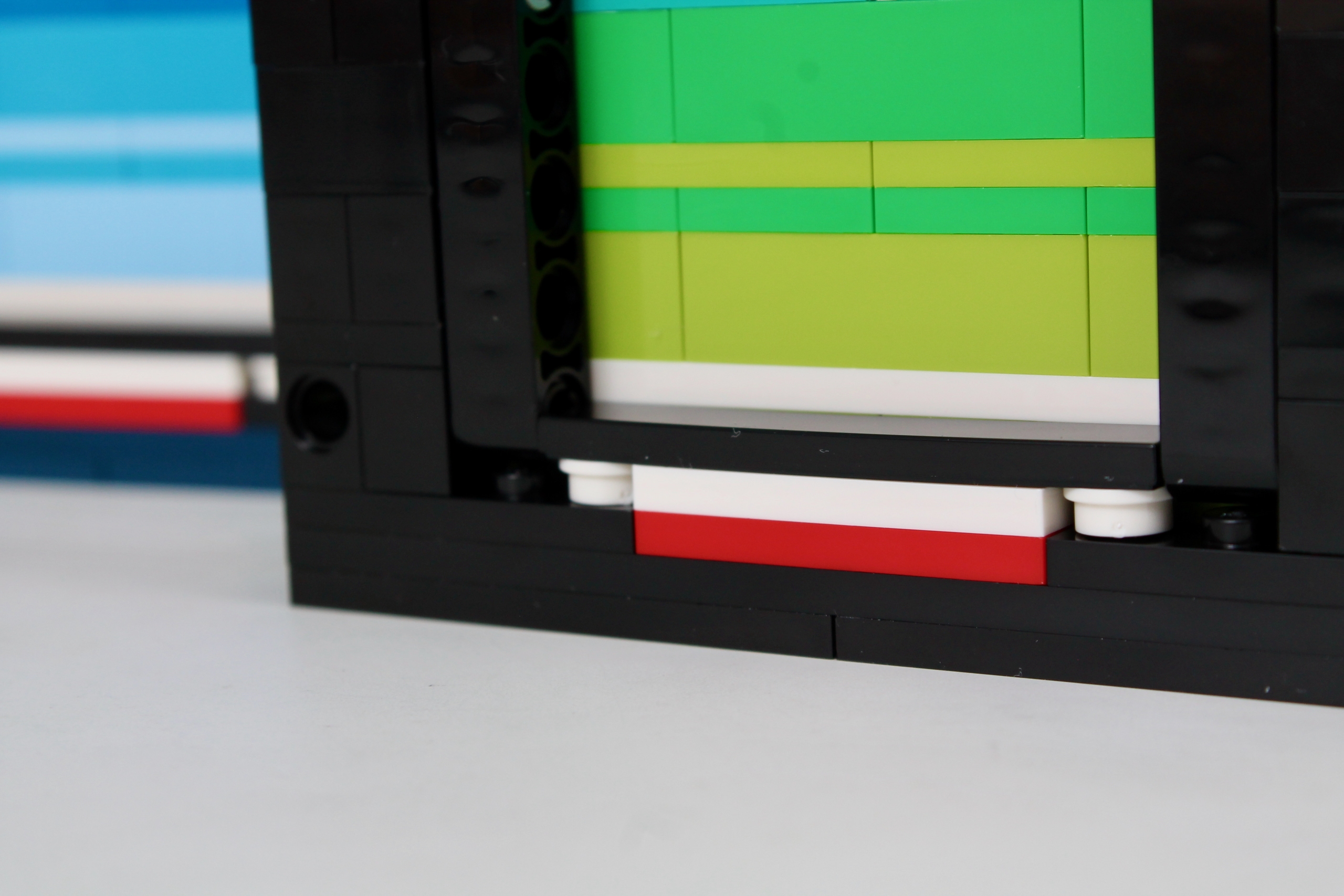 LEGO Ideas 21340 Tales of the Space Age review 27 scaled