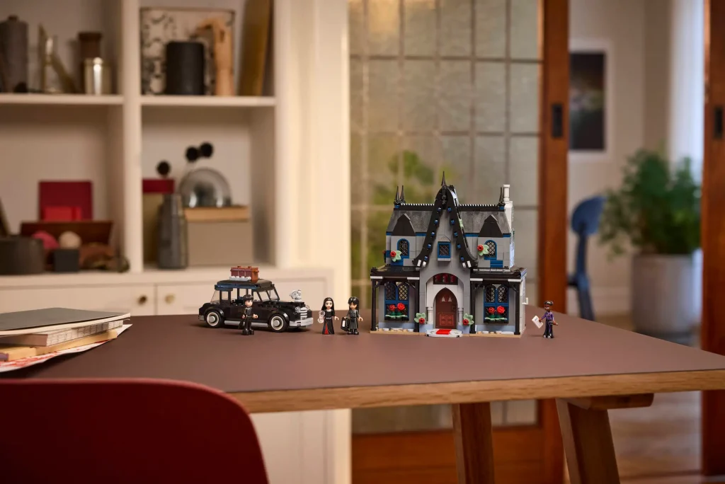 LEGO Wednesday 76786 Morticias Cottage 11 1024x684