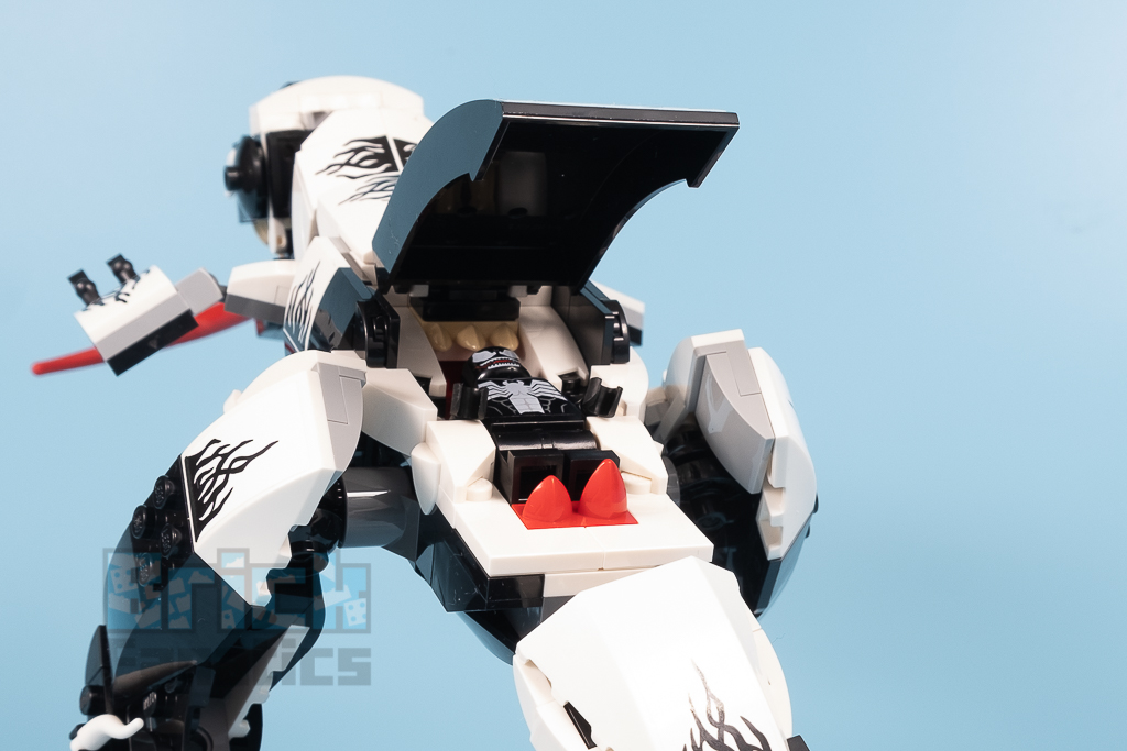 LEGO Spider Man 76151 Venomosaurus Ambush 13