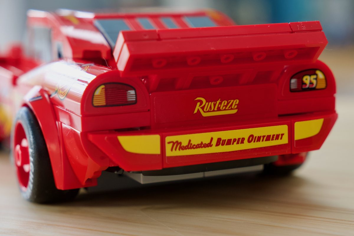LEGO Speed Champions 77255 Lightning McQueen review 10 1200x800