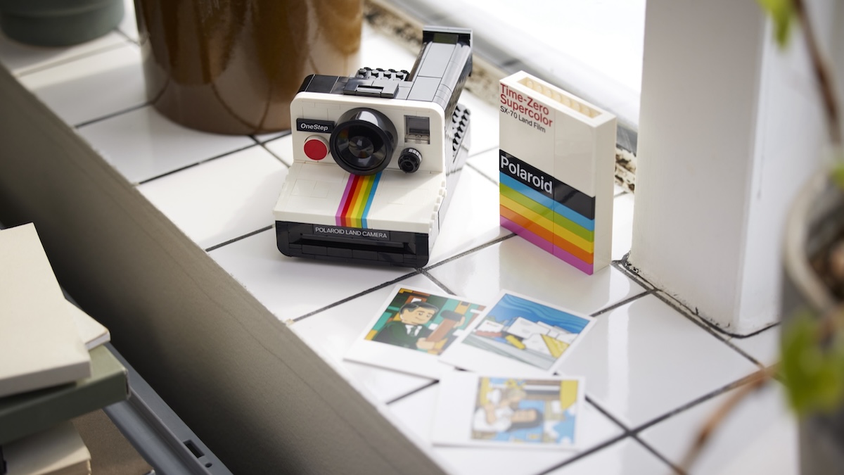 LEGO Ideas 21345 Polaroid almost had an exclusive minifigure
