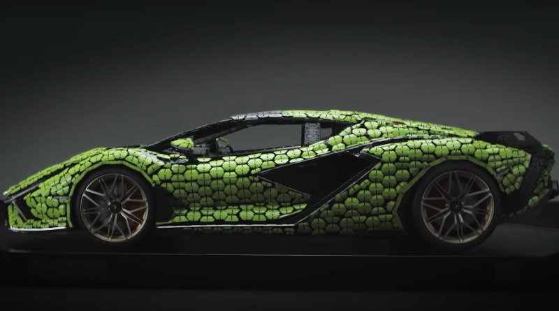 Lifesize Lamborghini Sian