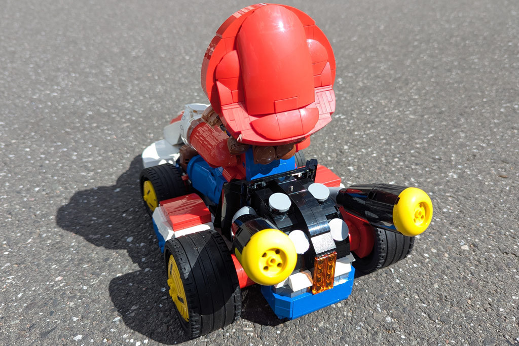 ZUSAMMENGEBAUT LEGO Super Mario 72037 Mario Standard Kart review 7