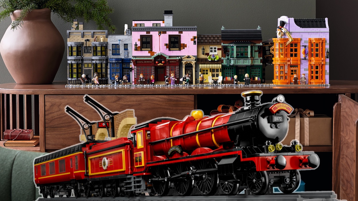 LEGO Harry Potter 76405 Hogwarts Express Collectors’ Edition is longer than Diagon Alley