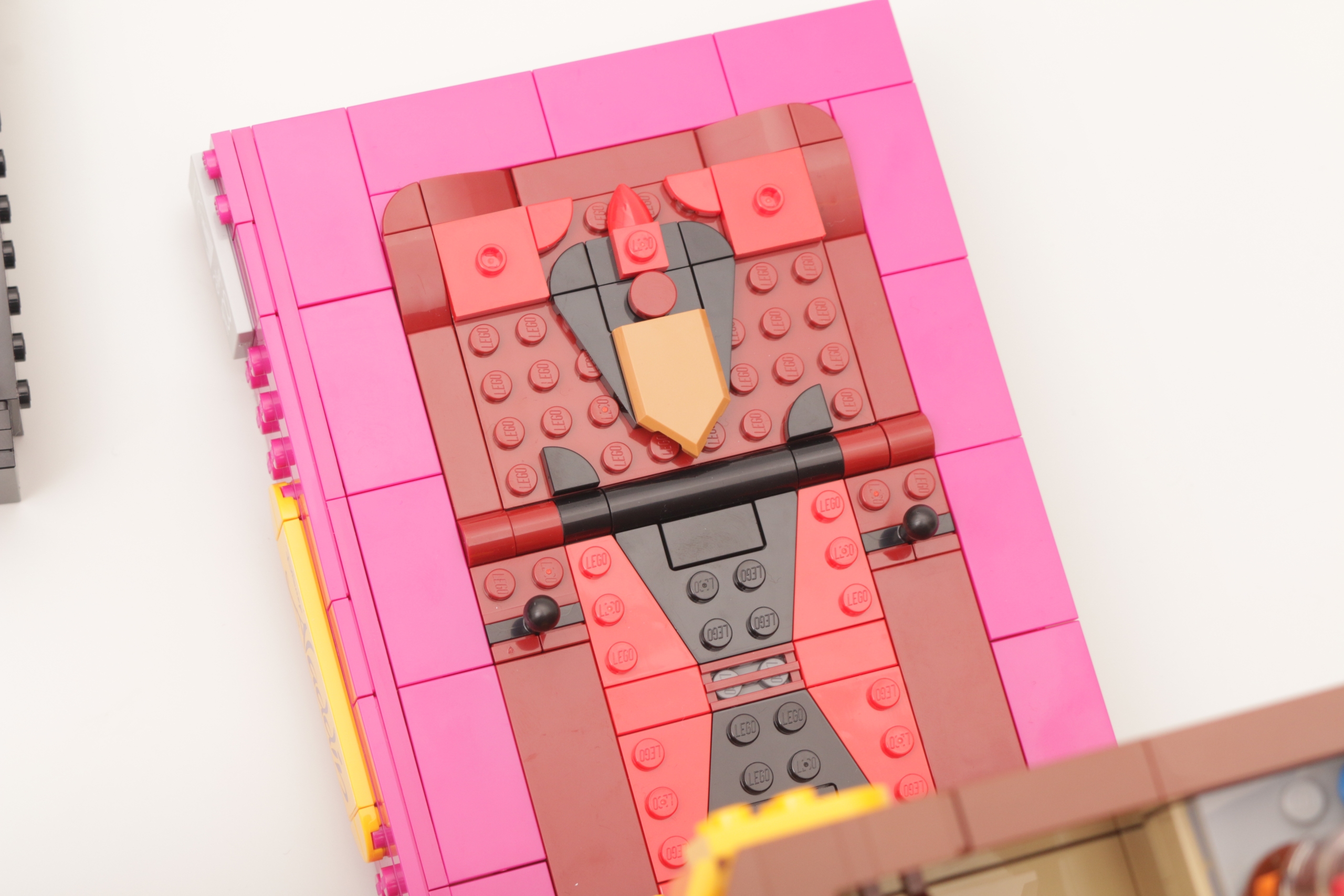 LEGO Disney 100 43227 Villain Icons review 40 scaled