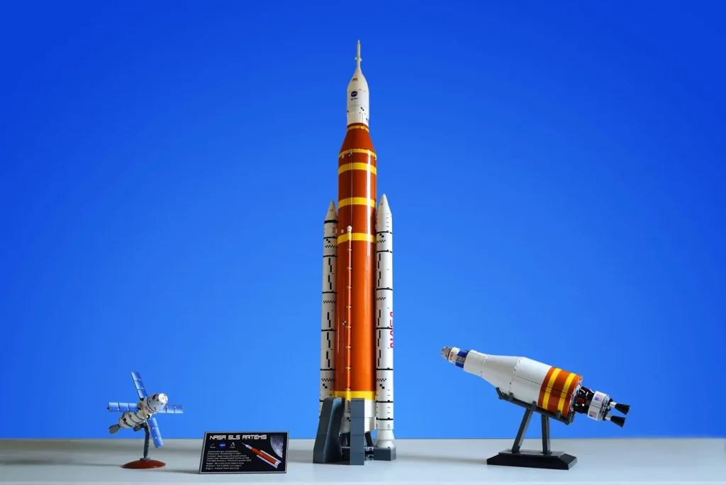 LEGO Ideas NASAS SLS BLOCK 1 1B ROCKETS ARTEMIS MISSIONS 1 1024x684