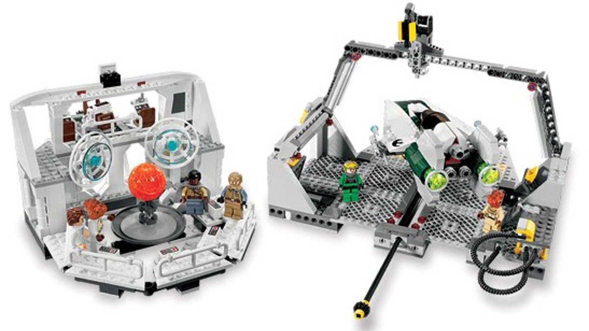 LEGO Star Wars 7754 Home One Mon Calamari Star Cruiser featured