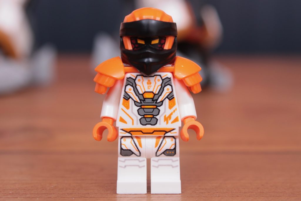 LEGO NINJAGO 71821 Coles Titan Dragon Mech critique 18 1024x683