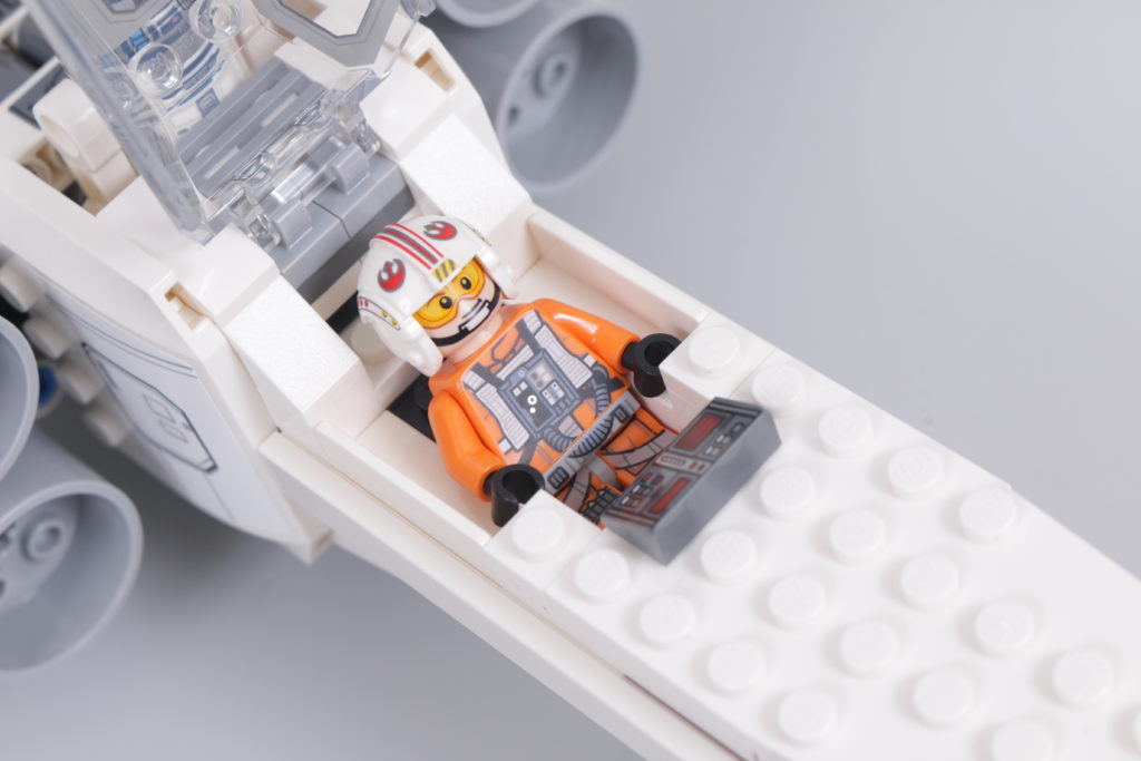 Comparing LEGO Star Wars X Wings – first best and latest 22