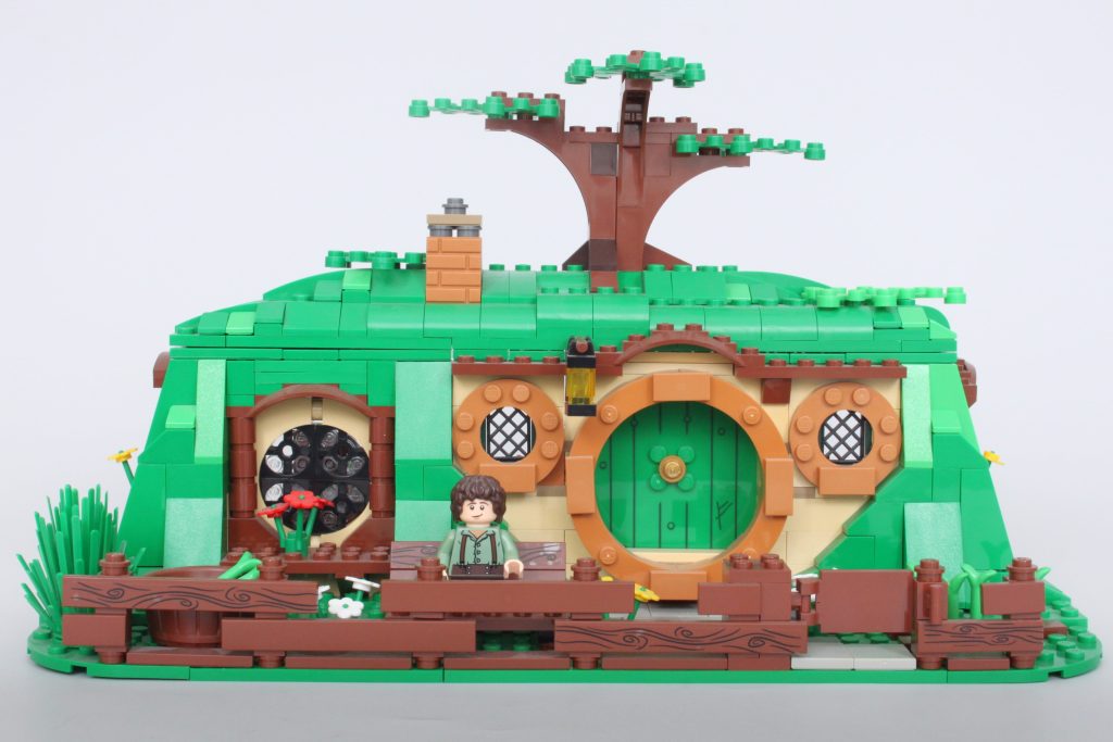 lego 79003 an unexpected gathering comparison 11 min 1024x683